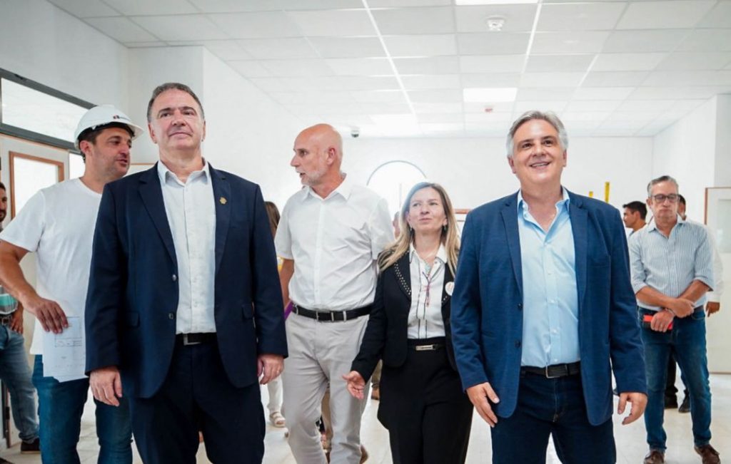 Llaryora supervisó la obra de la UPC Villa Dolores